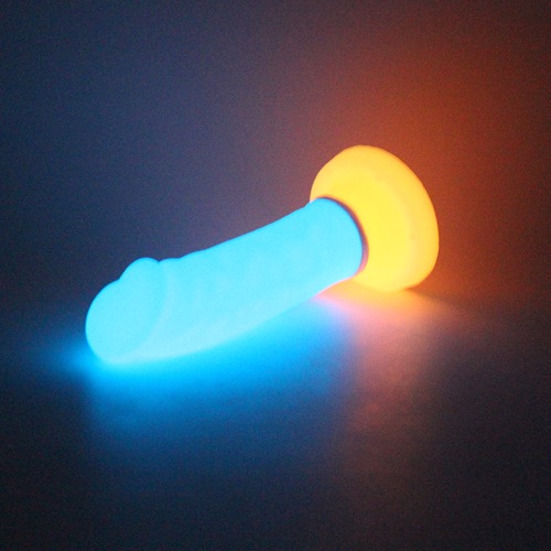 Silicone Dildo — 16 cm 6