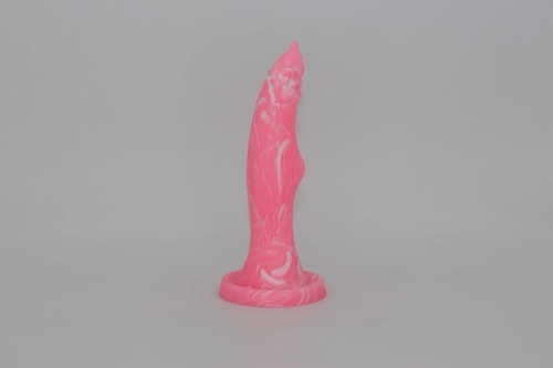 Dildo de silicona — 15.8–19 cm